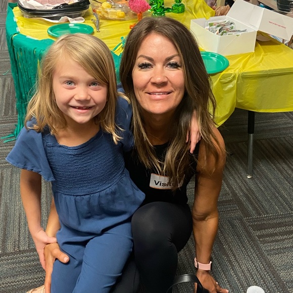 Meet your Posher, Nicolette - Picture 1 of 1